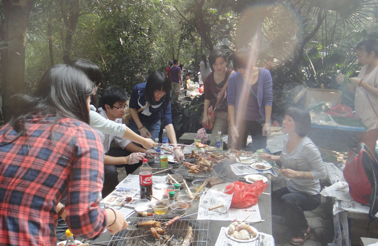 达德教育集团总部2012大夫山烧烤游玩