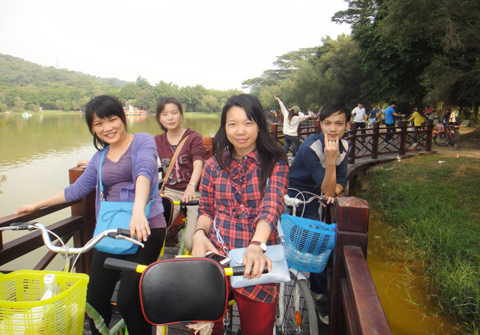 达德教育集团总部2012大夫山烧烤游玩